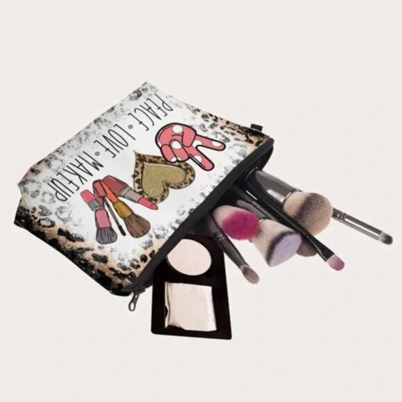 Leopard ✌🏻♡ 💄 NEW Lettered Graphic Cosmetic Travel Bag - Picture 2 of 5